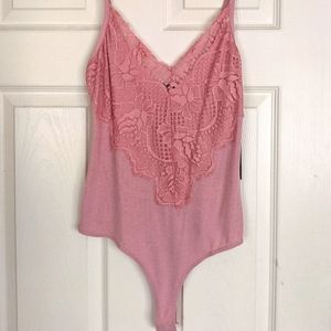 Lulu's pink bodysuit lace size S